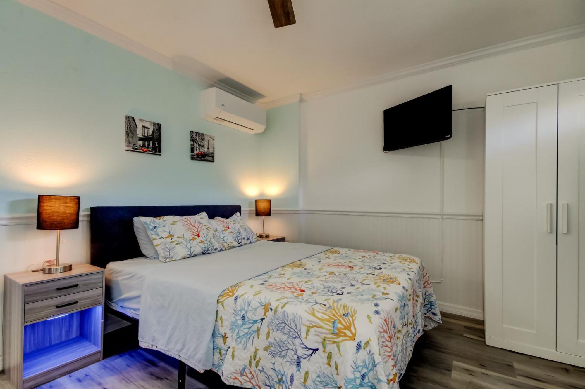 Carousel Suites -Redington Shores Exterior photo