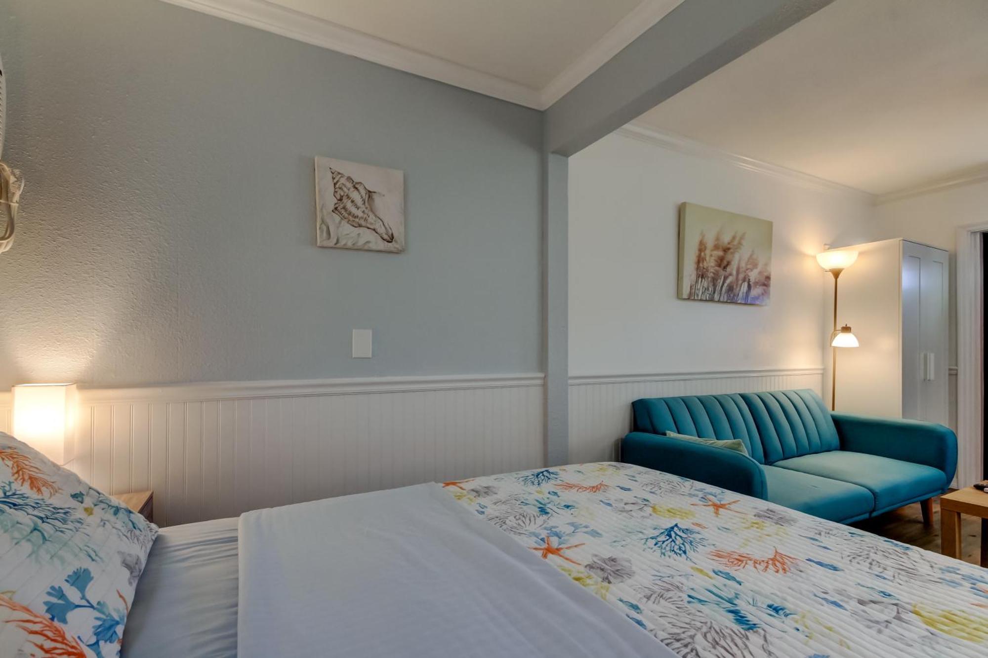 Carousel Suites -Redington Shores Exterior photo